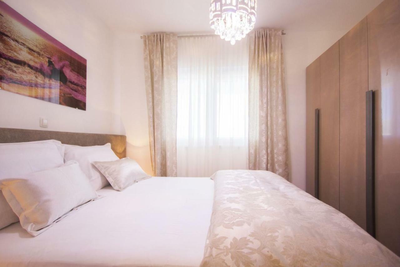 Paradise Lux Trogir Exterior photo