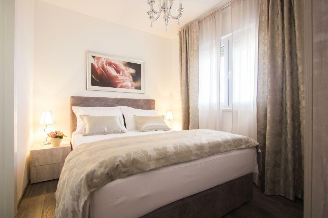 Paradise Lux Trogir Exterior photo